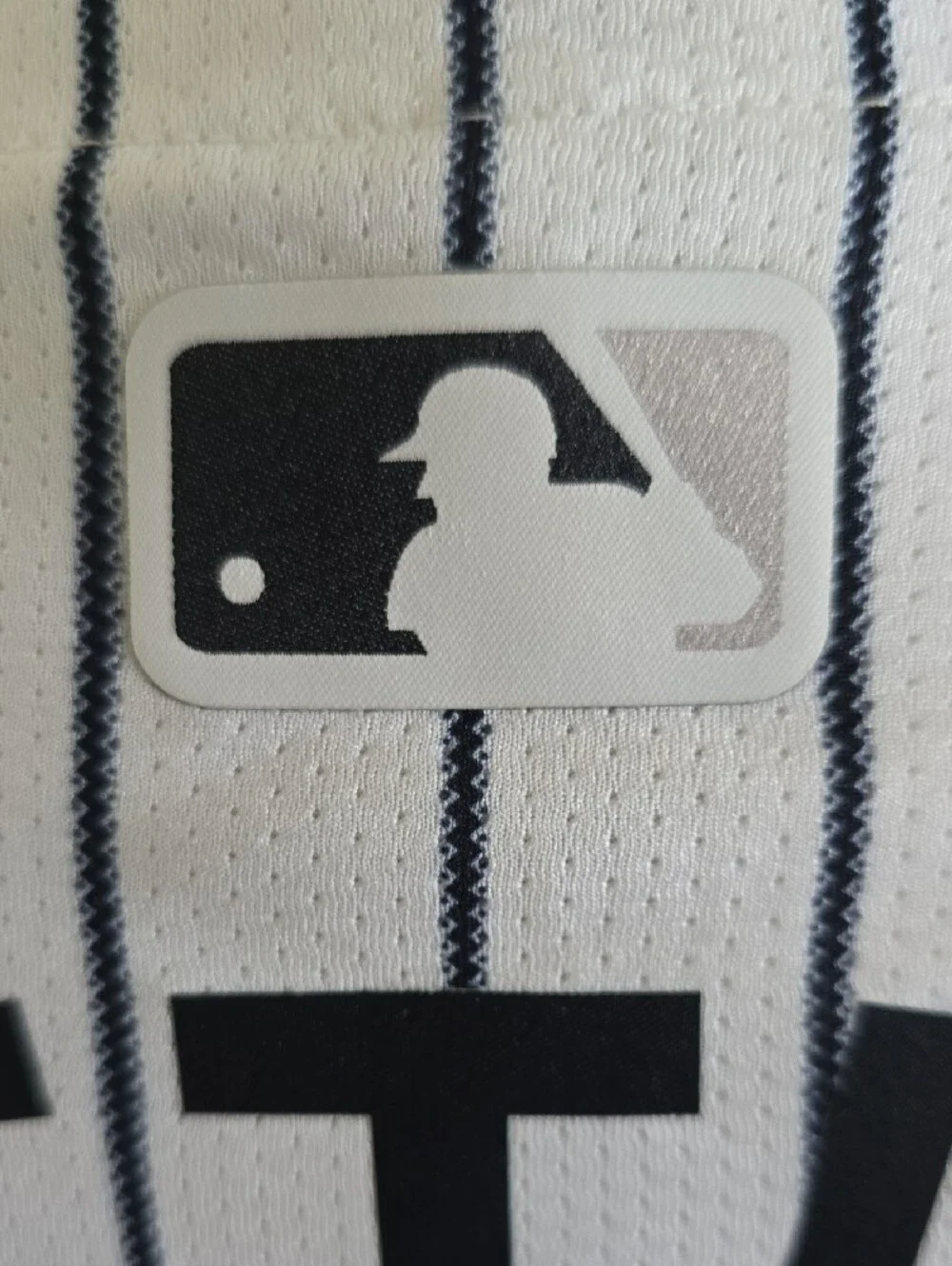 Nike White Pinstripe Derek Jeter #2 Baseball Jersey